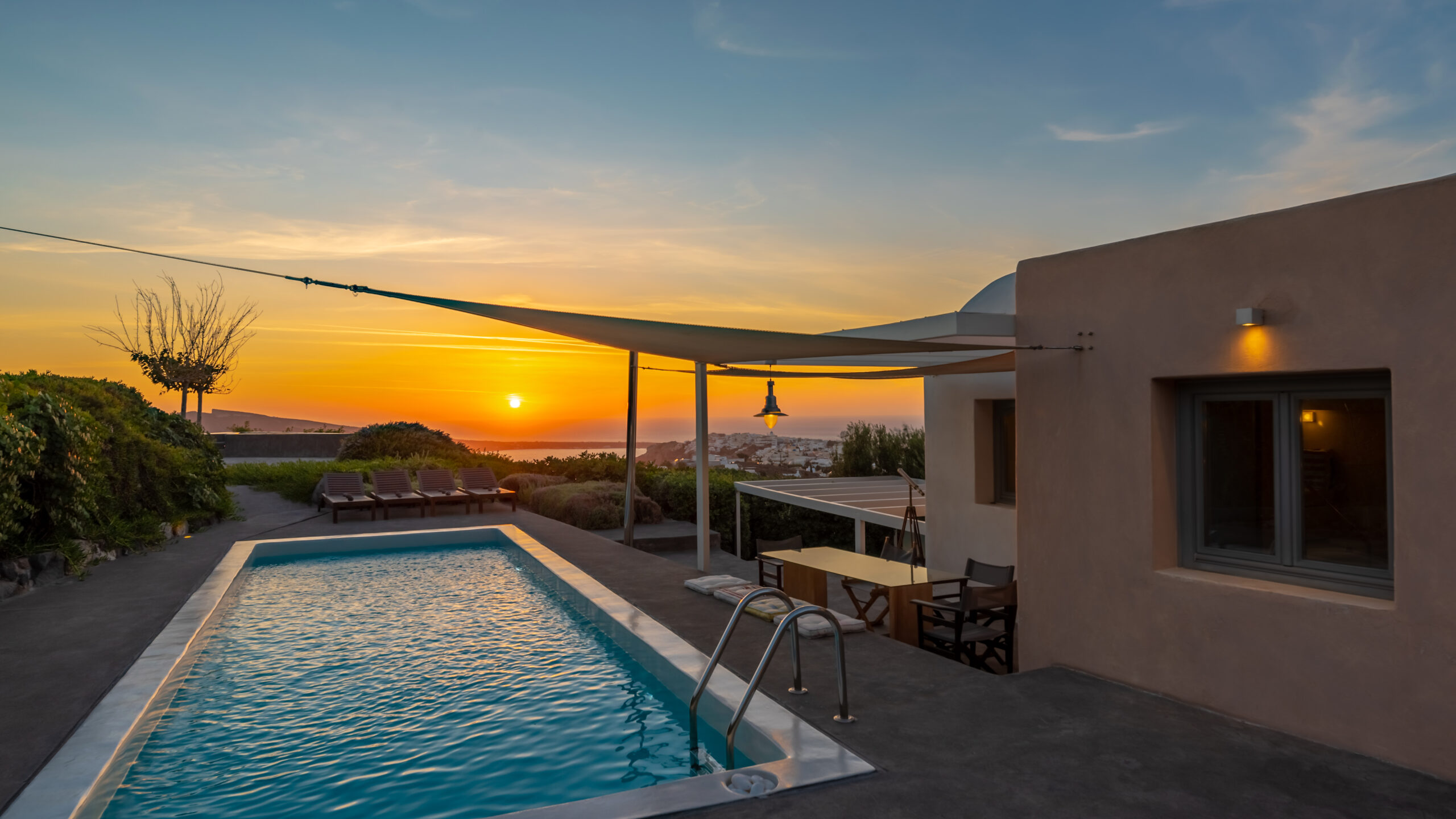 270 Oia’s View