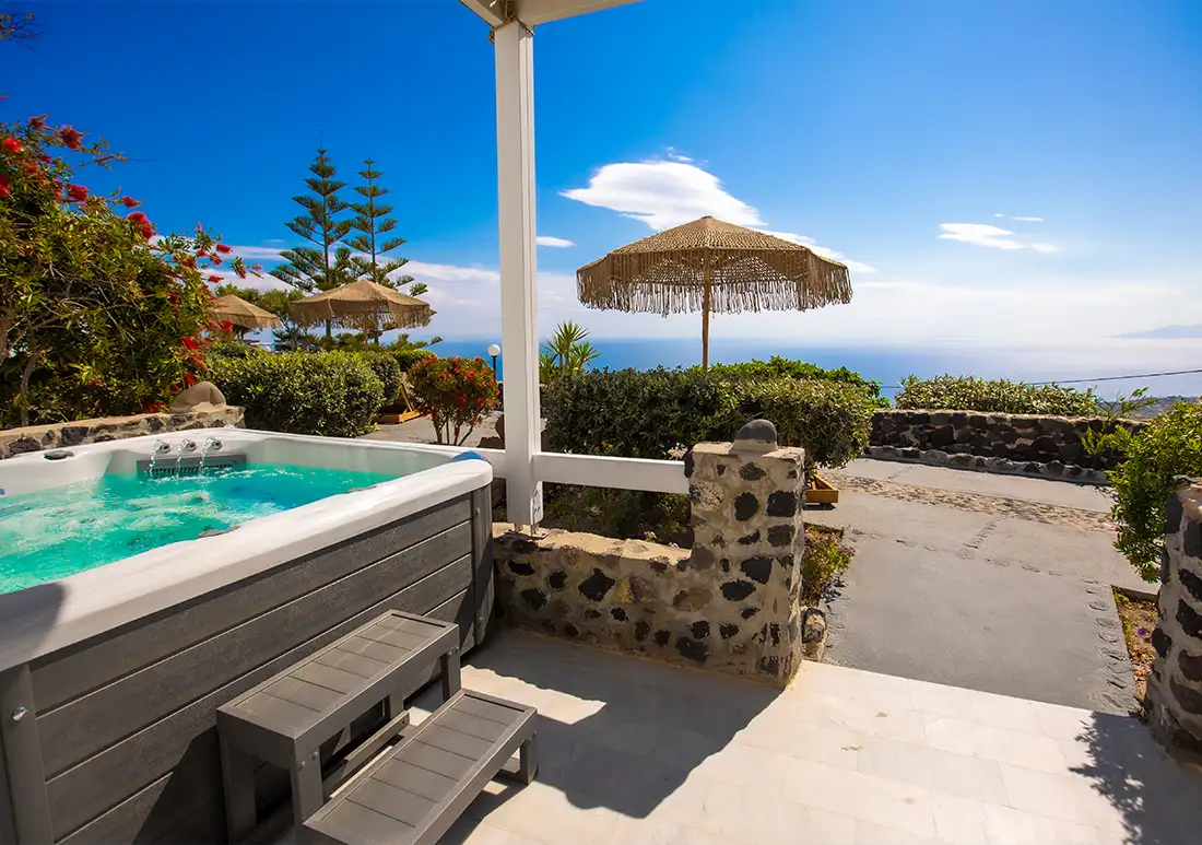 Phaos Santorini Suites